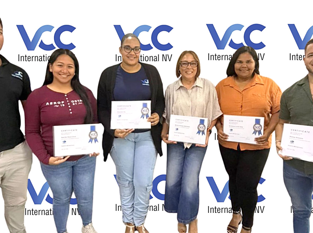 Mas local a bira experto pa traha cu Payroll Pro   