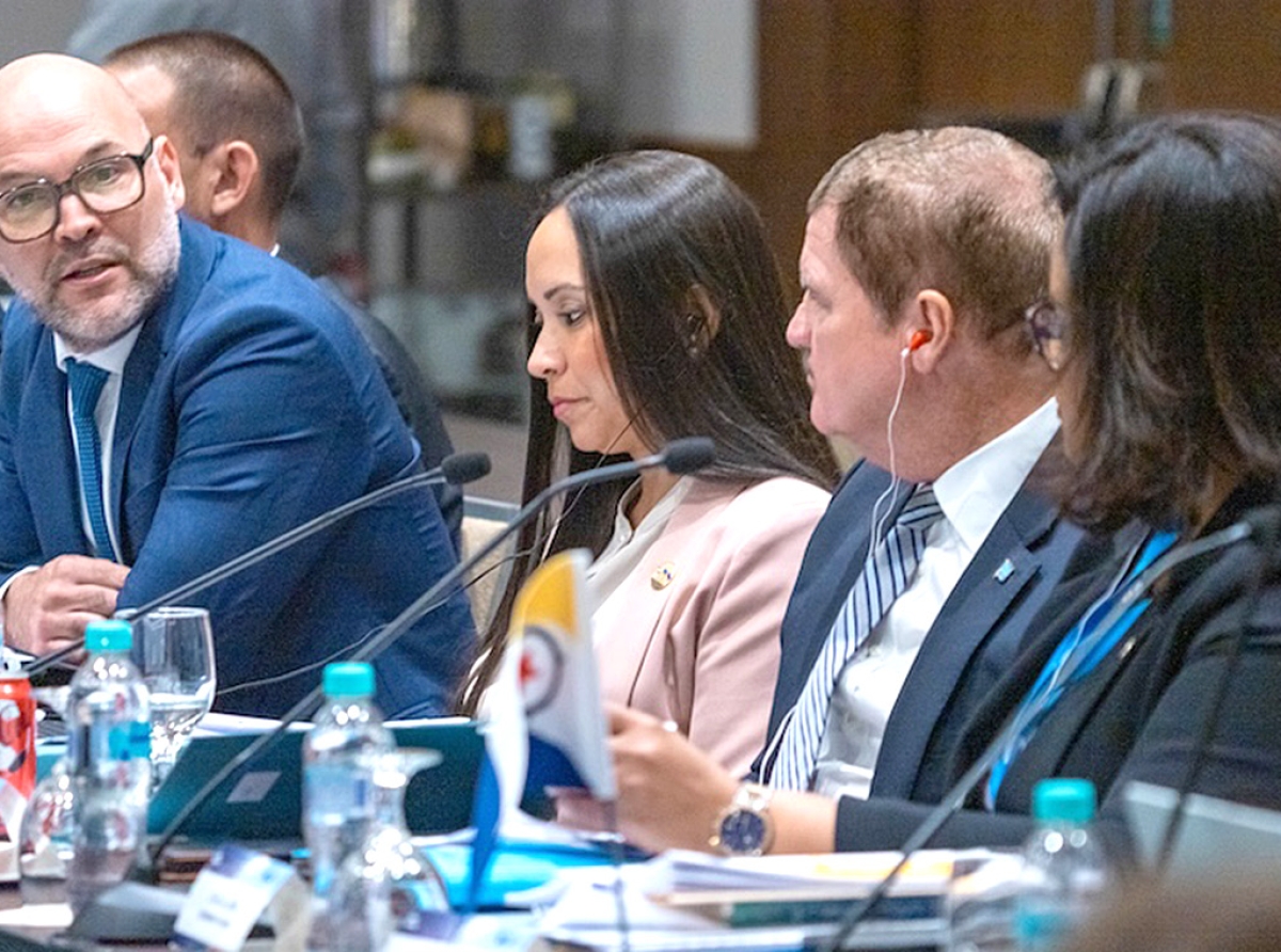  Maneho di desperdicio, produccion di awa y planificacion urbano ta reto en comun