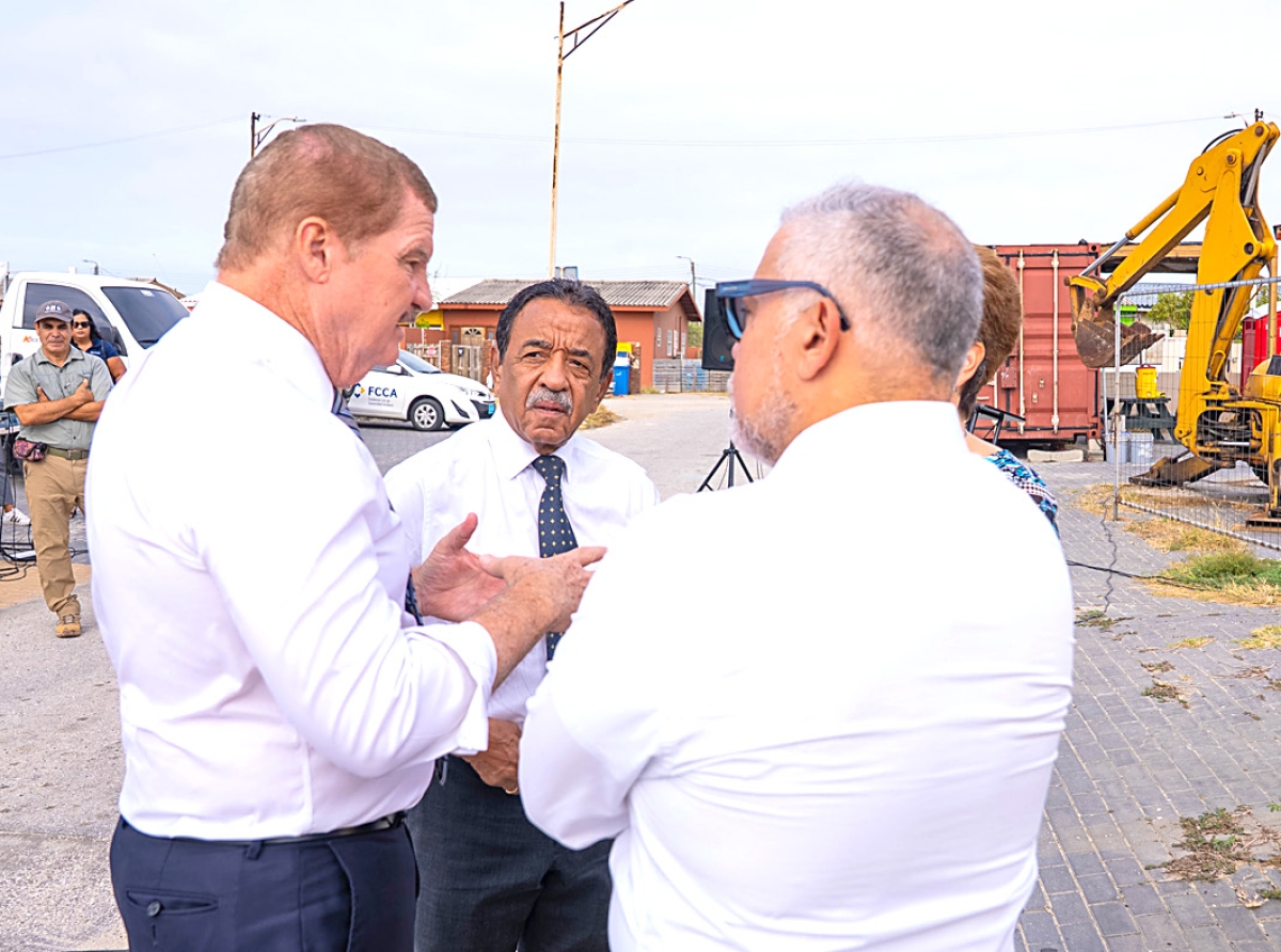 Renobacion di De Vuyst ta duna bida nobo na e bario y su comunidad