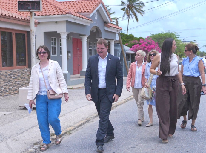 Oficina di Directie Koninkrijksrelaties en Europese Unie ta paso strategico pa futuro di Aruba