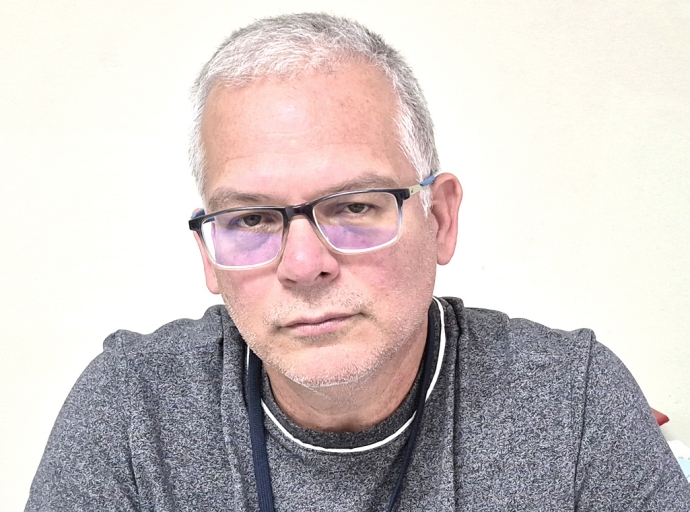 “Sin presupuesto mi no ta wak un salida asina facil pa haya un edificio adecua pa Departamento di Rijbewijs”