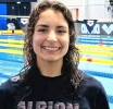 Elisabeth Timmer ta kibra otro Record Arubano den 100m Freestyle na Rotterdam