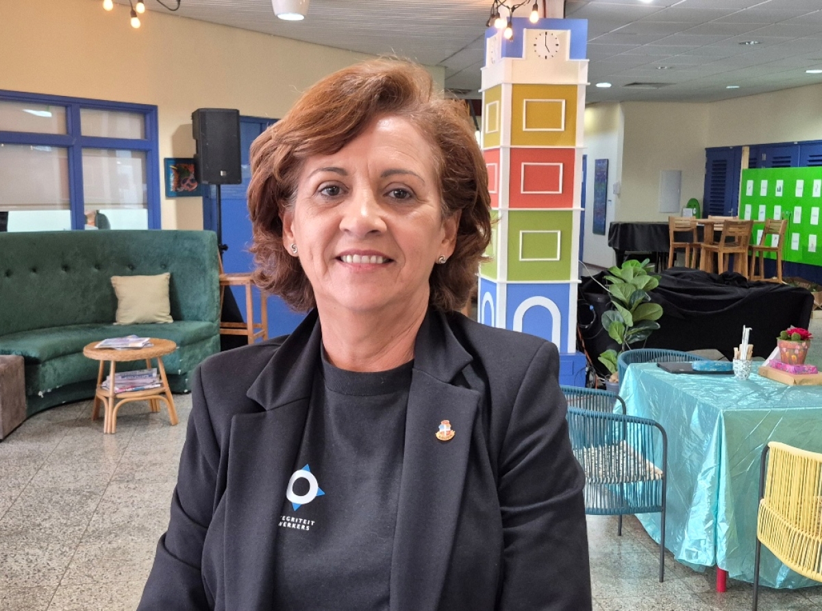 Dianan 24 y 25 di april, DRH lo ta presente na e Carrièrebeurs na Hulanda pa incentiva studiantenan bin bek Aruba