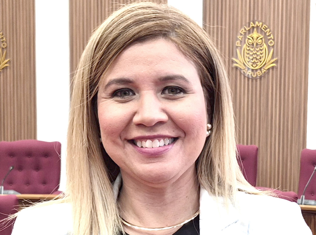 Minister a splica cu tin retonan di censo cu ta afecta otorgamento di permisonan