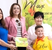 Setar ta orguyoso di sostene buki ‘Max y e Taki Encanta’