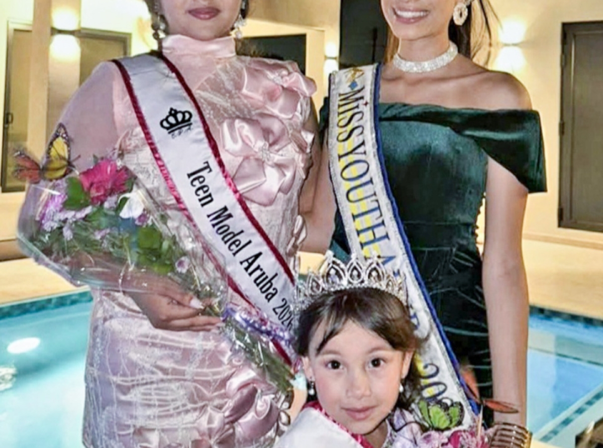 Jayci-ann Croes corona como Teen Model Aruba 2026