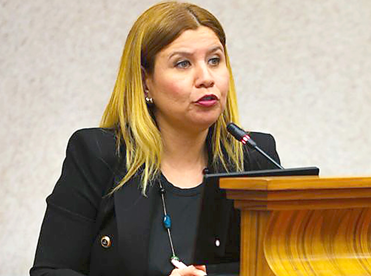 Gobierno hunto cu stakeholders ta bon prepara pa cambionan cu por surgi for di desaroyonan geopolitico