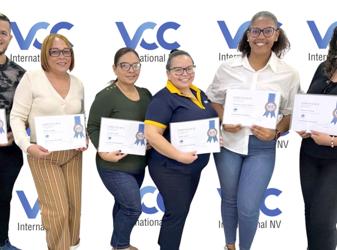 Grupo di profesionalnan a ricibi curso di administracion di salario