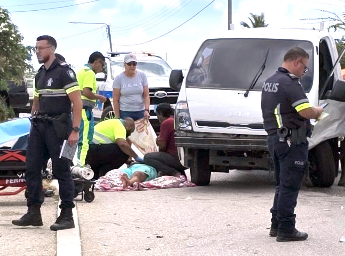 Dos persona herida den accidente serio na Sero Biento