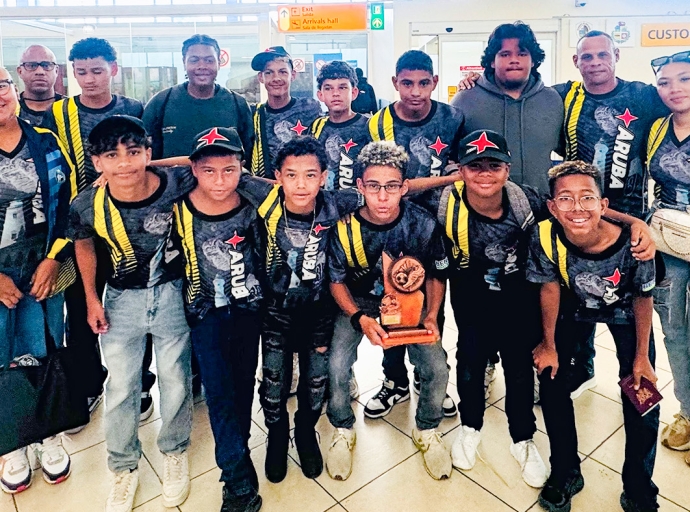 Team di Aruba a logra di dos lugar den torneo na Corsou