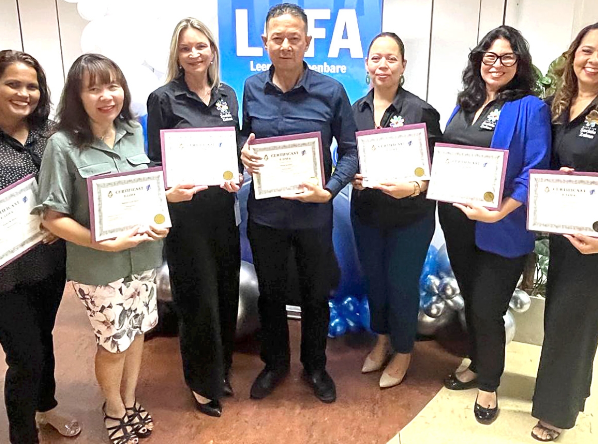 Curso yama ‘E-LOFA’ ta elemento importante den educacion di empleadonan publico