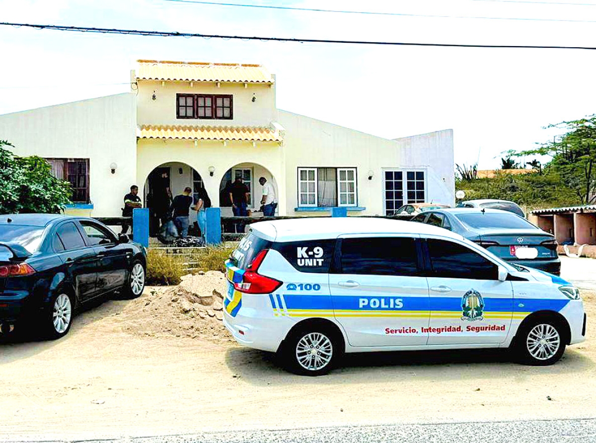 Accion sorprendente a produci hopi droga y tambe arma di candela