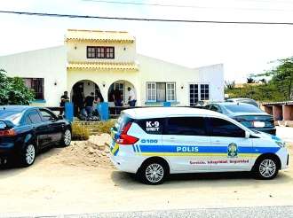 Accion sorprendente a produci hopi droga y tambe arma di candela