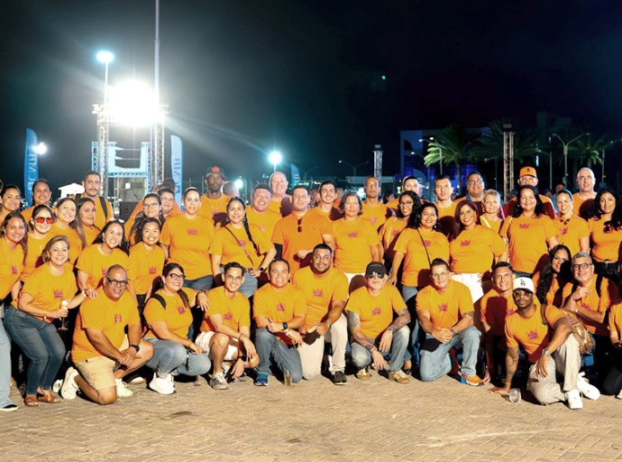 Hopi hende a bay pa evento di CMB Bank cu autonan nobo