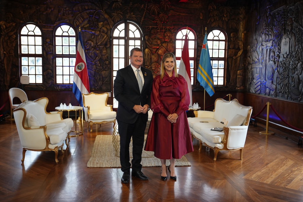 Aruba den encuentro cu presidente electo di Costa Rica Laura Fernández Delgado