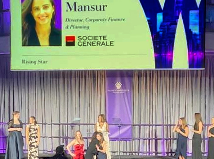 Oriana Mansur a wordo premia cu prestigioso ‘Rising Star Award’ na New York
