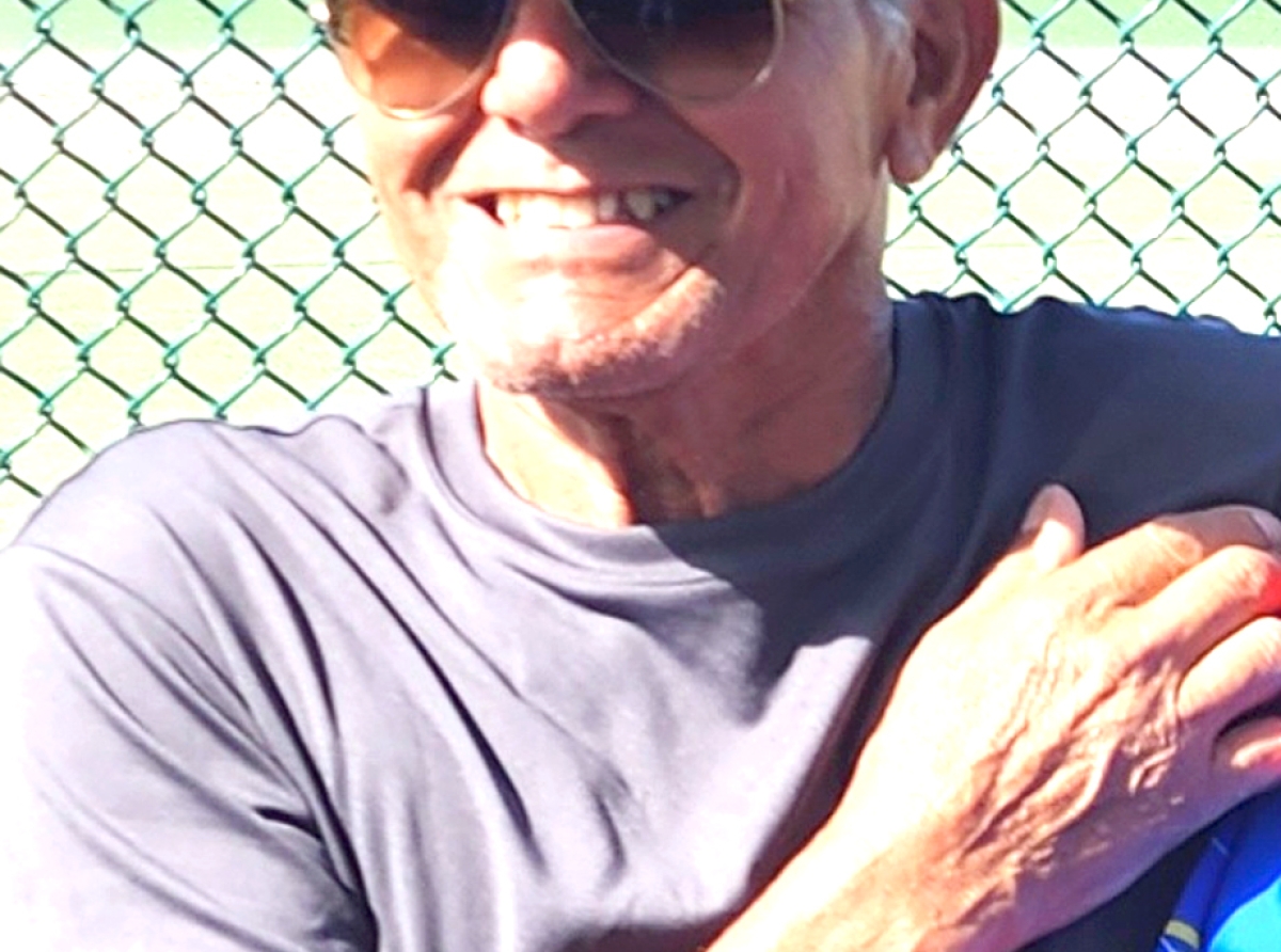 Pitcher estelar di Aruba Juniors Juancho Tromp a bay sosega