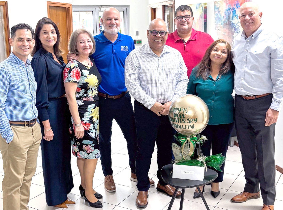 CMB Bank a honra Madeleine Gomez cu su 45 aniversario