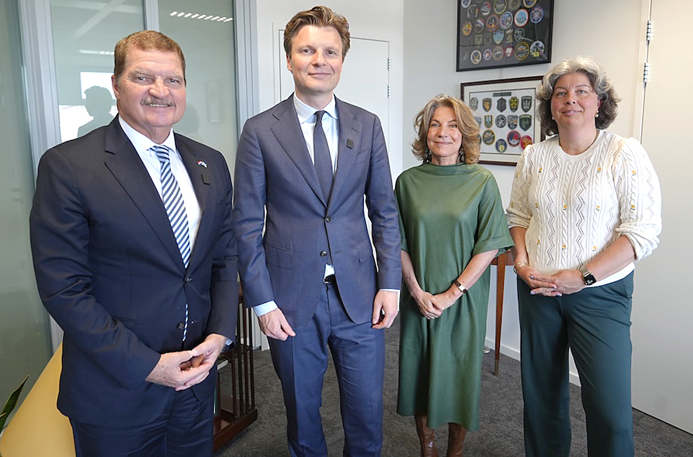 Premier Eman a reuni cu lider di fraccion VVD Ruben Brekelmans den Tweede Kamer 