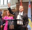 Gerlien tabata contra un Ministro Plenipotenciario pero awor si ta celebra na grandi