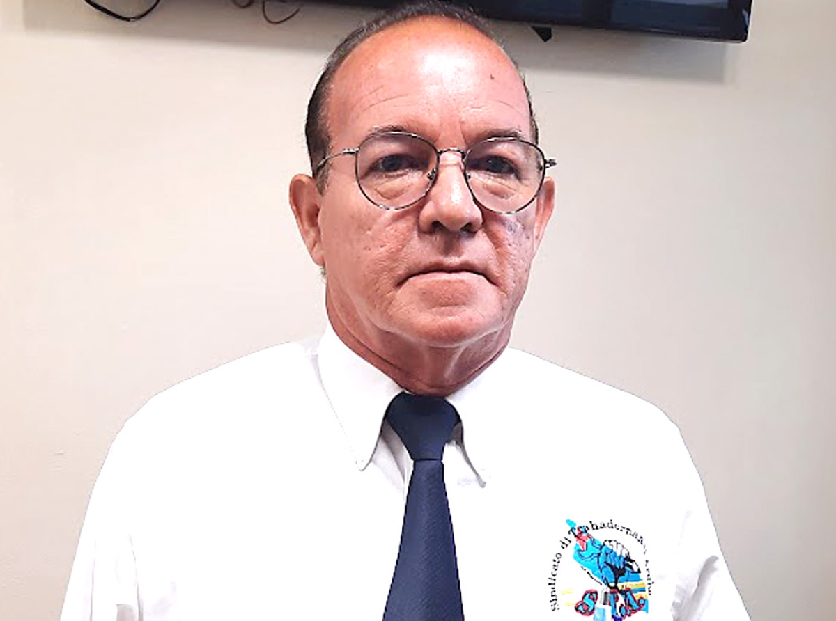 Trahadornan di Serlimar tin derecho di haya mas pago y mas beneficio