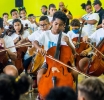 Mas di 600 mucha pa concierto di Leerorkest Aruba
