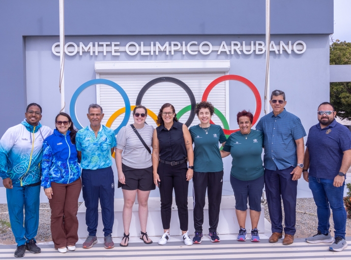 Federacion di Bowling a reuni cu Comite Olimpico Arubano den preparacion pa Santo Domingo 2026