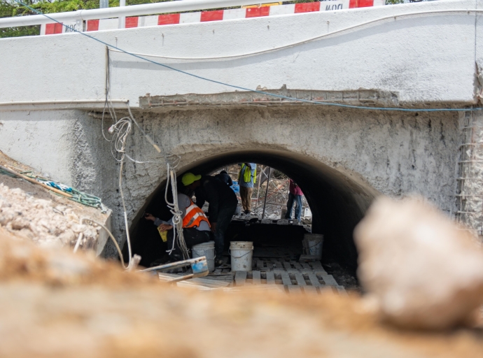 Wilhelminabrug hayando su restauracion mas grandi den historia