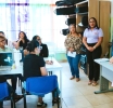 Ministro Gerlien Croes mustrando cu Aruba tambe lo bay uza plataforma KeDo