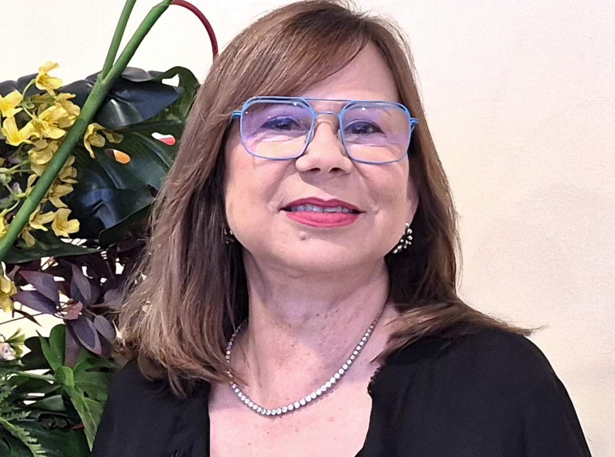 E maneho nobo di Minister di Husticia y Integracion a yuda DIMAS hopi
