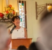 Monica Kock ta comparti e historia di Kapel Emanuel
