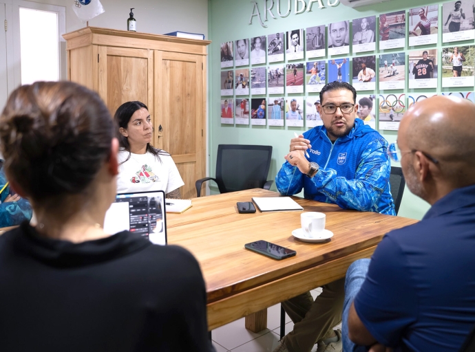 Asociacion Docternan di Cas a reuni cu Comite Olimpico Arubano