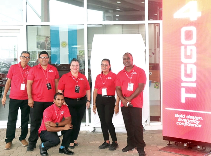Ultimate Automobiles a habri nan showroom special pa autonan Chery