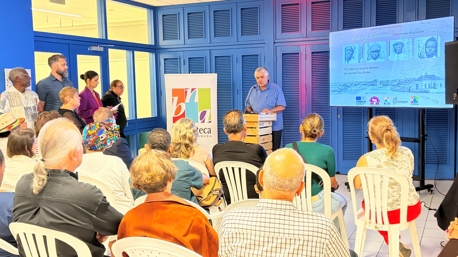  “Letra y Consenshi: Balor Humano di un Pueblo” ta habri su portanan pa comunidad