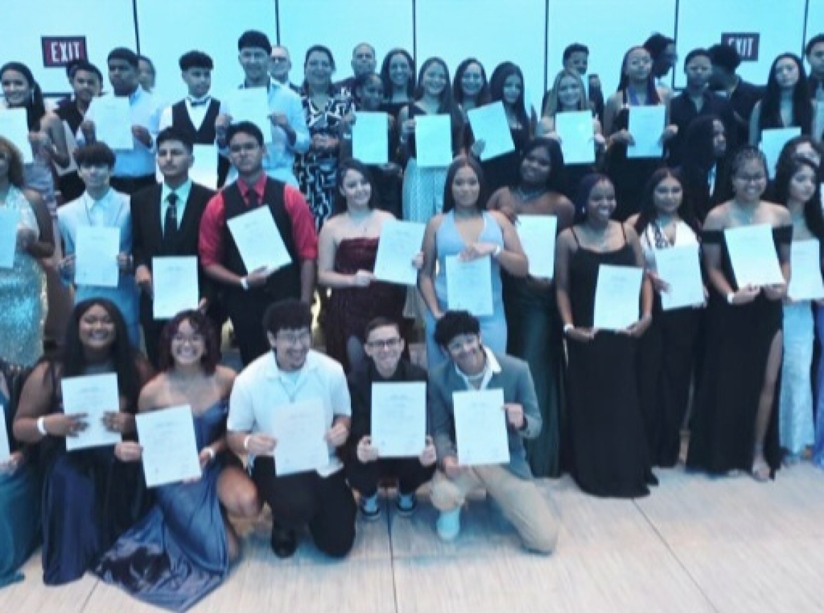 Graduacion di Filomena College MAVO 2026