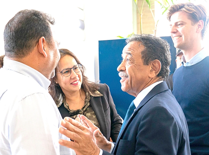 Gobierno di Aruba a presenta un maneho nobo pa crea mas oportunidad di vivienda