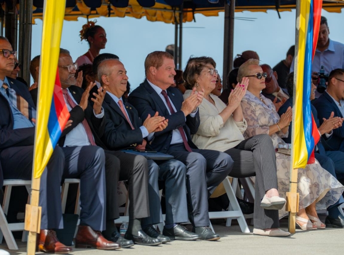 Aruba y Colombia ta reafirma un fuerte amistad durante celebracion di Dia di Independencia di Colombia