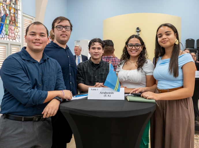 Kingdom Startup Program ta specialmente diseña pa introduci studiantenan universitario na mundo di comercio y innovacion