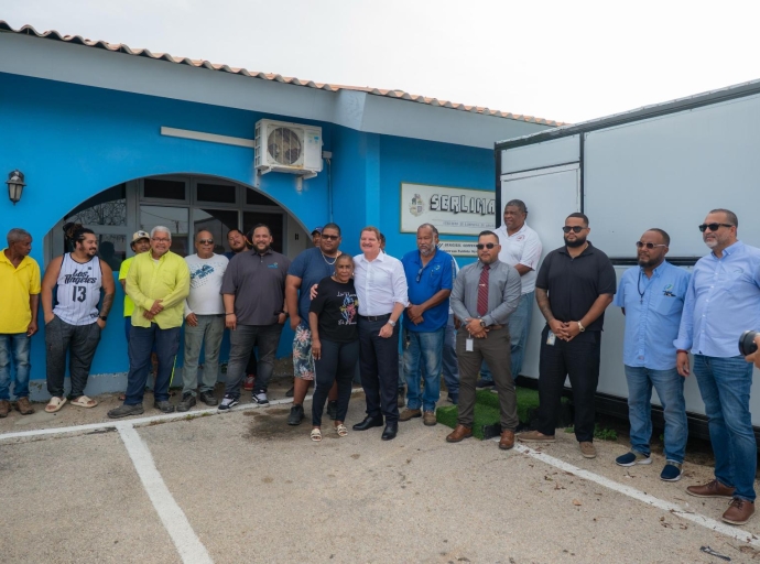 E ploegnan di Serlimar ta uni na Dia Nacional pa Cuida Aruba