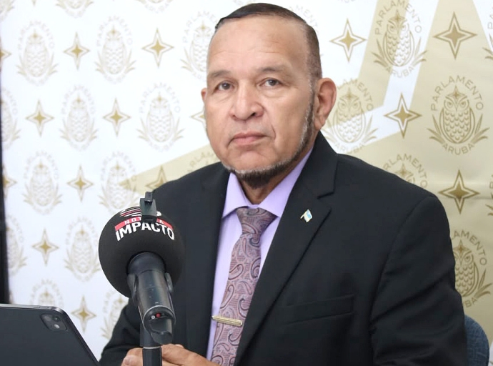 ‘No por pusha HOFA den silencio y ignora pueblo’