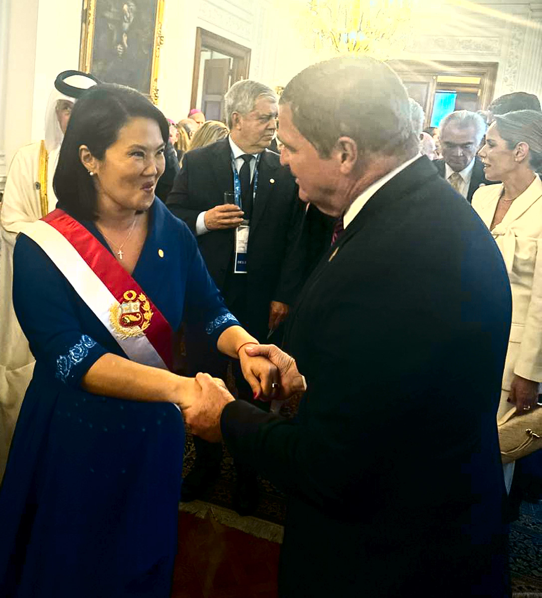 Asina Premier Eman a experiencia instalacion di President Keiko Fujimori na Peru