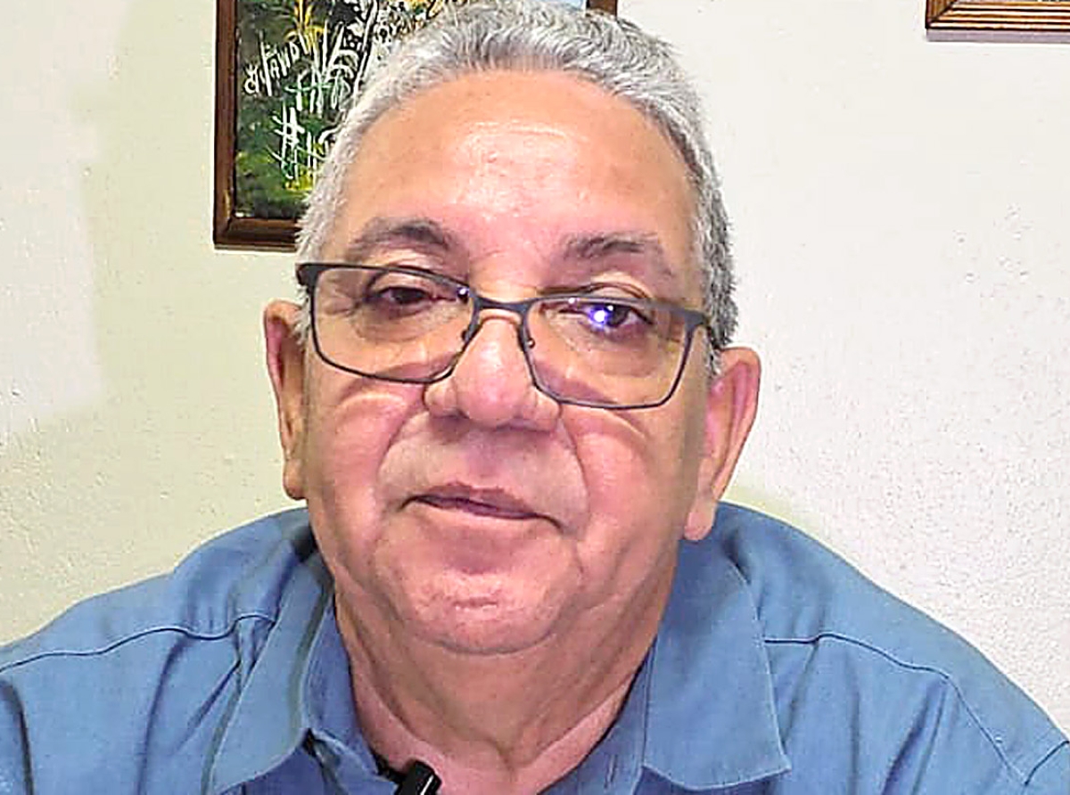 Den pasado tabatin placa destina pa drecha ful e edificio di DAO y DIMAS