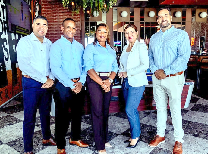 Renobacion di Riu Palace Aruba ta fortalece calidad y competitividad di nos turismo
