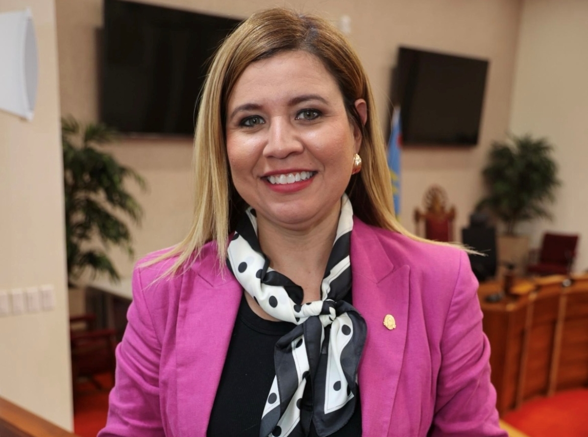 Inicio di aña escolar ta trece alegria, pero tambe hopi gasto
