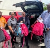 Gobierno di Merca ta haci donacion di articulonan di scol pa sostene e iniciativa di 'Back-to-School' di Corsou