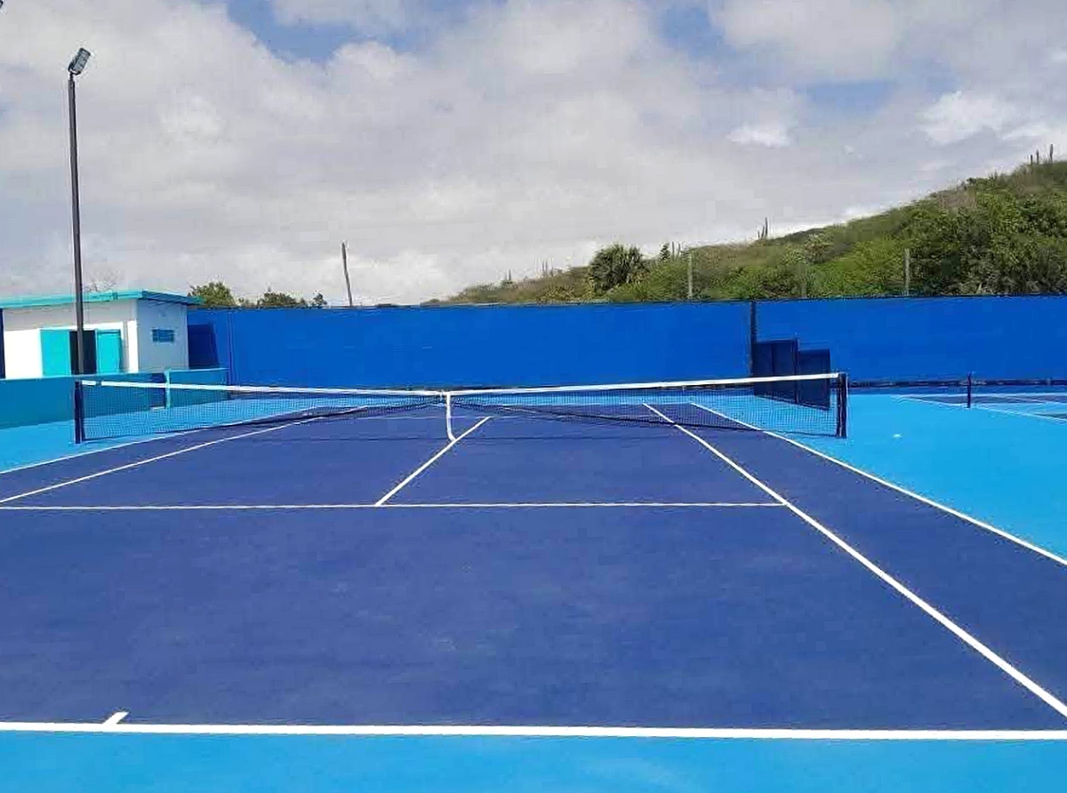 Dangui Oduber pakico ainda no a habri canchanan di Tennis na Baby Beach