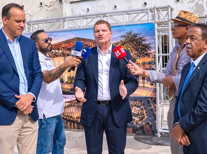 Premier Eman ta indica cu Gobierno ta sigui cu paso firme den revitalisacion di Playa