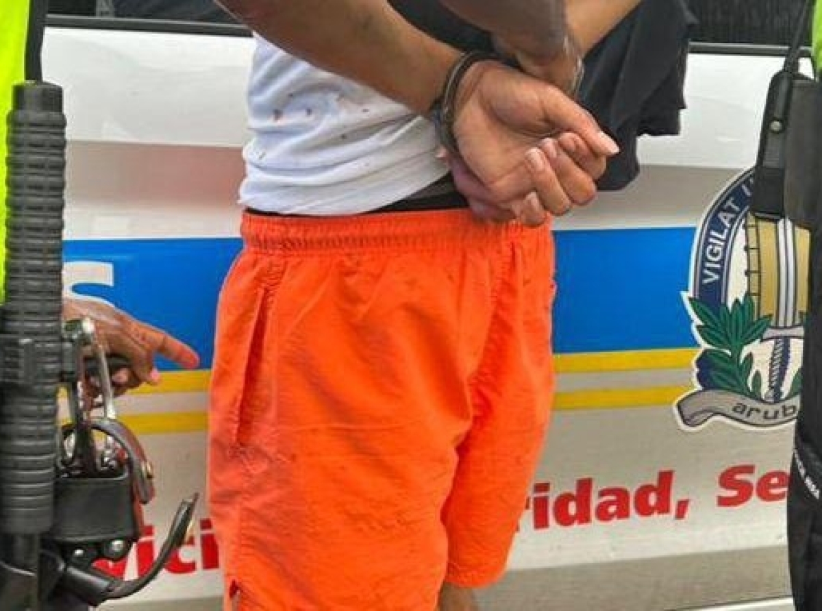 Na Aruba tin entre 15 y 16 gang cu ta causa criminalidad y tiramento