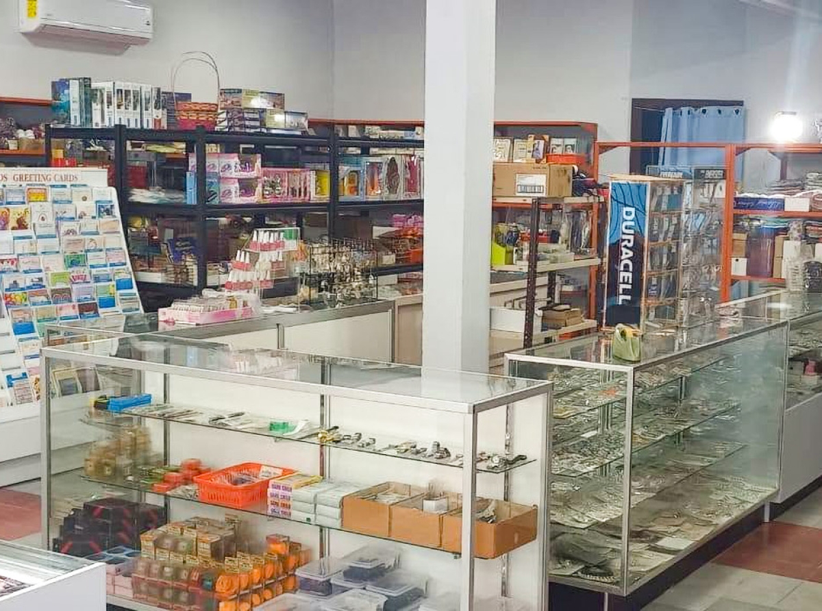 Tienda iconico di ‘La Deseada’ na San Nicolas a habri bek