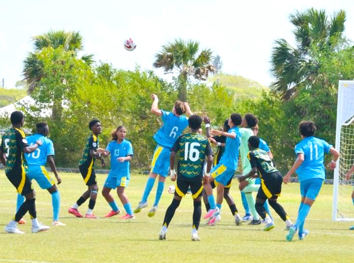 Seleccion di Aruba a saca cara contra Jamaica